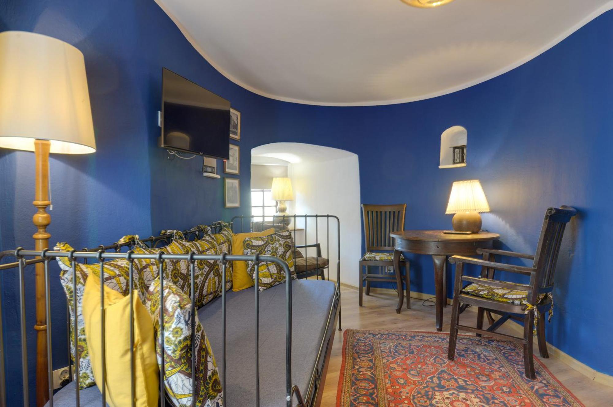 Baszta Grodzka Hostel เยเลเนียกูรา ภายนอก รูปภาพ